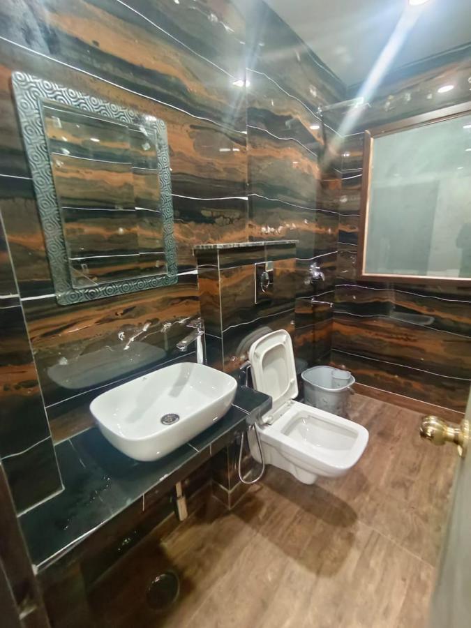 Hotel Red Stone Inn - Near New Delhi Railway Station - Paharganj Εξωτερικό φωτογραφία