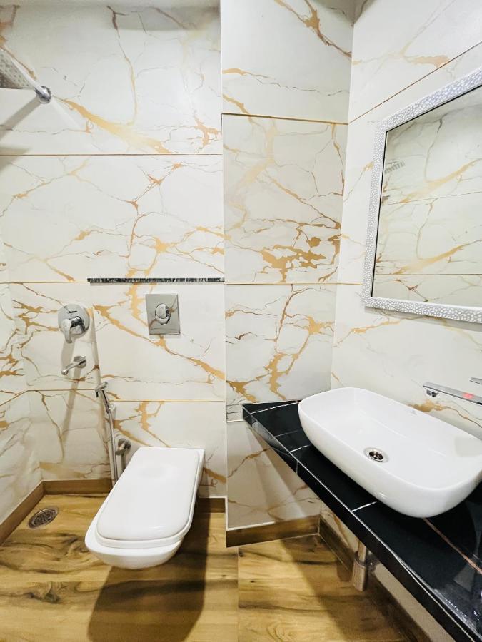 Hotel Red Stone Inn - Near New Delhi Railway Station - Paharganj Εξωτερικό φωτογραφία