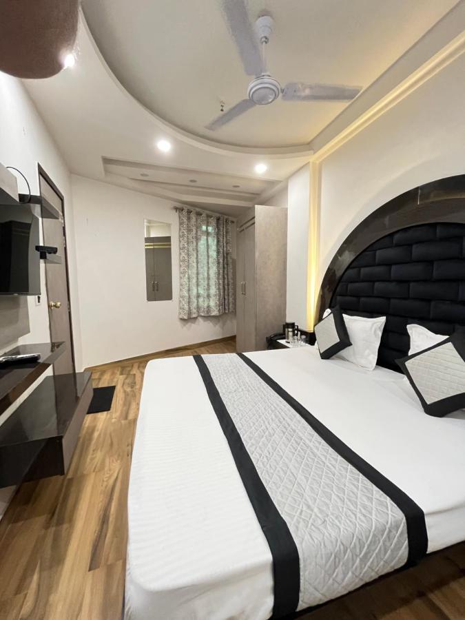 Hotel Red Stone Inn - Near New Delhi Railway Station - Paharganj Εξωτερικό φωτογραφία