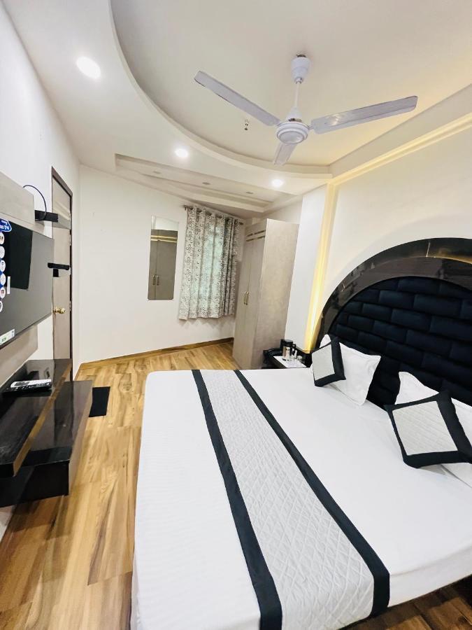 Hotel Red Stone Inn - Near New Delhi Railway Station - Paharganj Εξωτερικό φωτογραφία