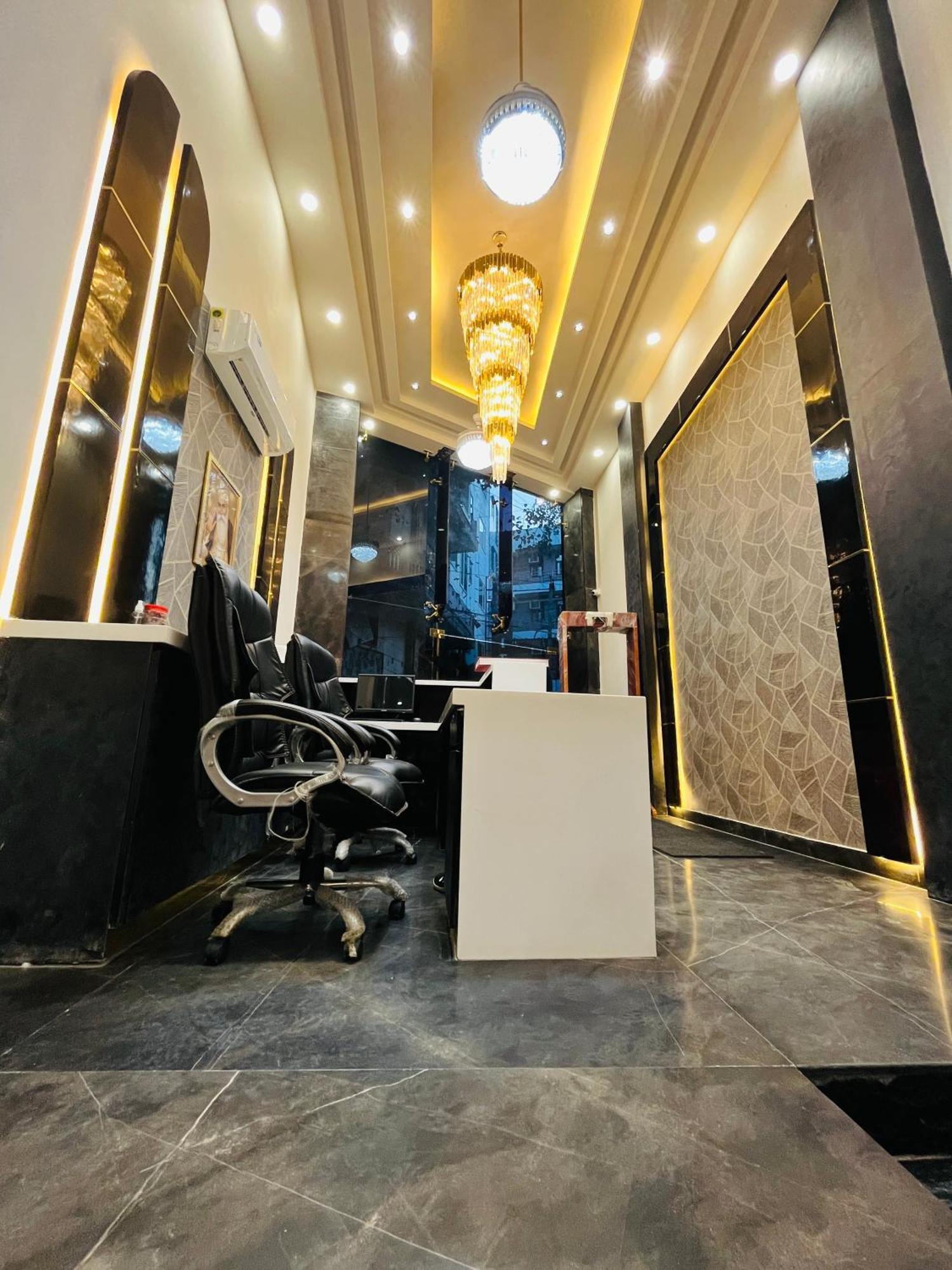 Hotel Red Stone Inn - Near New Delhi Railway Station - Paharganj Εξωτερικό φωτογραφία